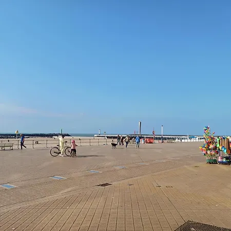 Appartement Hert Vlakbij Zee