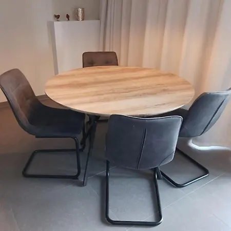 Hert Vlakbij Zee Apartment Ostend